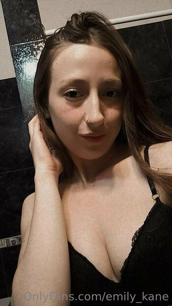 emily_kane
