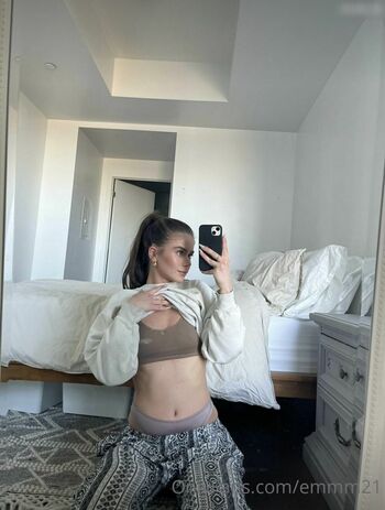 Emily Nicole Levy