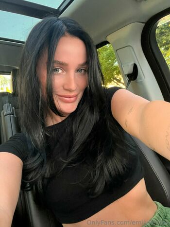 emilykernsx