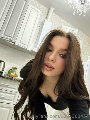 emma_emmyy