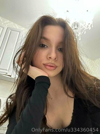 emma_gucci