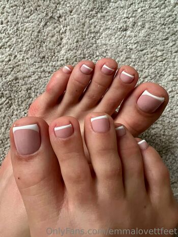 emmalovettfeet