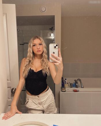 Emmy Welyki