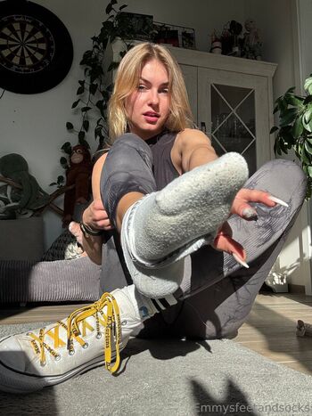 emmyfeetandsocks