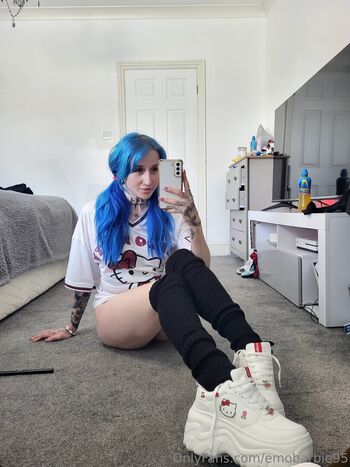emobarbie95