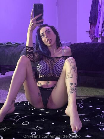emokitten_xoxo
