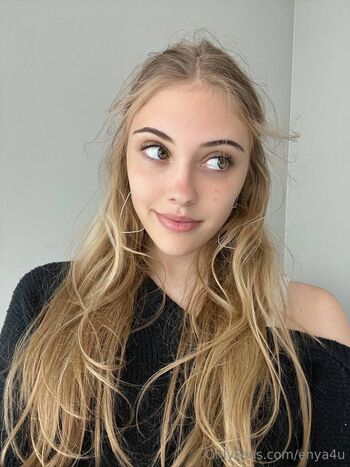 Enya Skarsgård