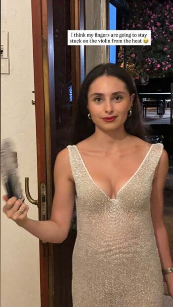 Esther Abrami