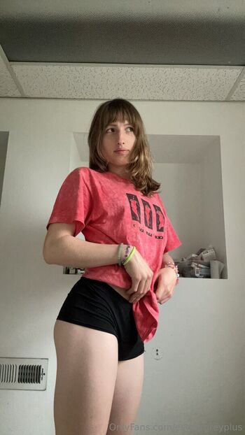 esthergreyplus