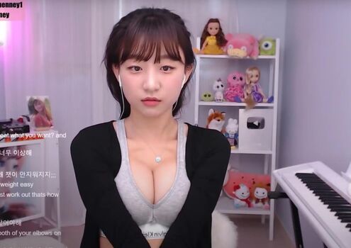 Eunji Pyoapple