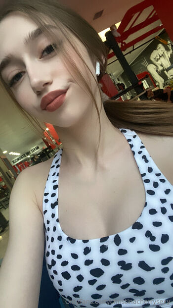 eva_cherry_hott