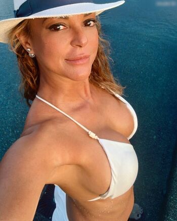 Eva LaRue