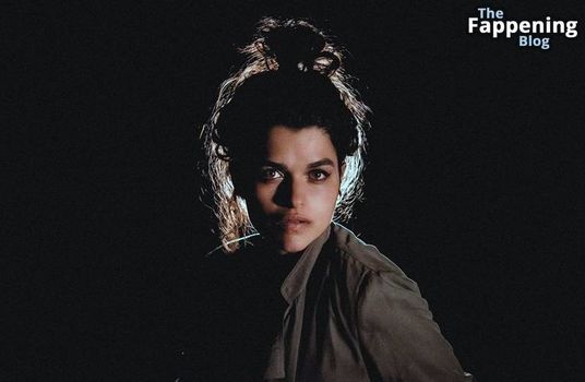 Eve Harlow