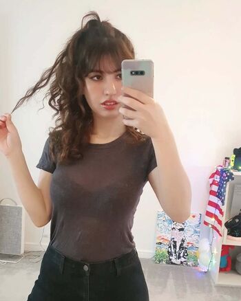 Ezbae