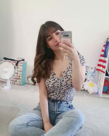 Ezbae