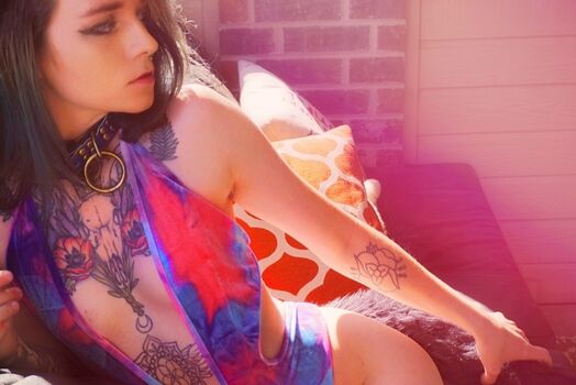 Faryn Lain