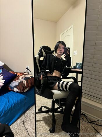 femboycherryblossom