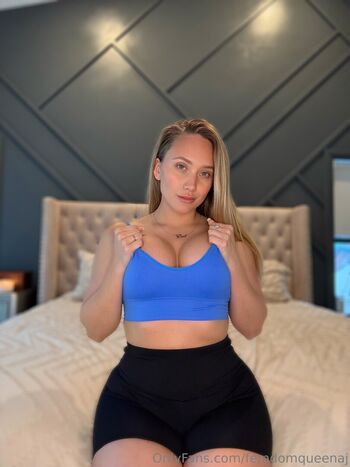 femdomqueenaj