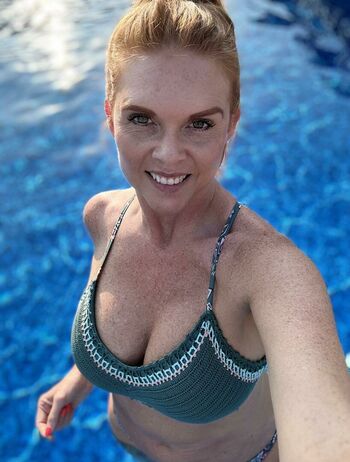 Fieryredheadxx