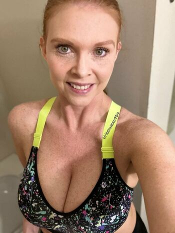Fieryredheadxx