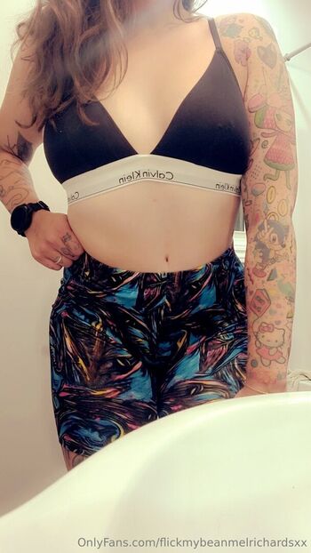 flickmybeanmelrichardsxx
