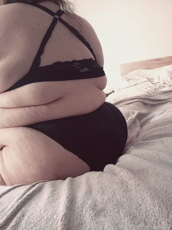 Fluffymaya98