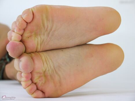 Footlovegirls