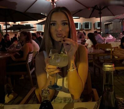 Francesca.wz