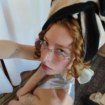 francesfarmer420 | contrachloe | Chloe Woodard