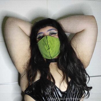 freebarbarapeepbbw