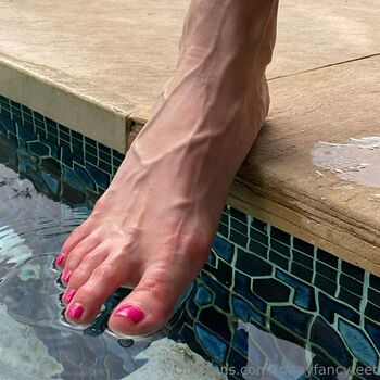 fridayfancyfeet