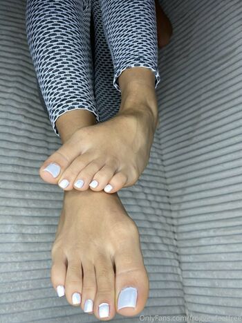 froggeefeetfree