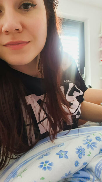 g_luna