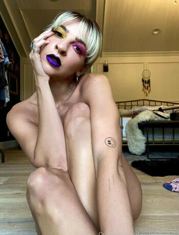 Gabbie Hanna