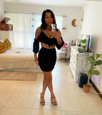 gabrielamal_