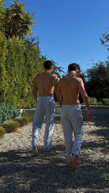 gaycouplecute