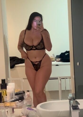 Georgia Carter