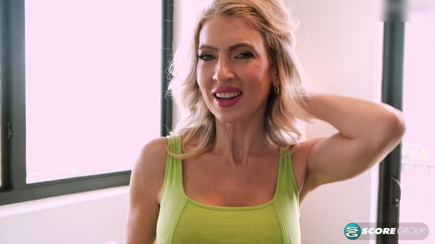 Gigi Dior