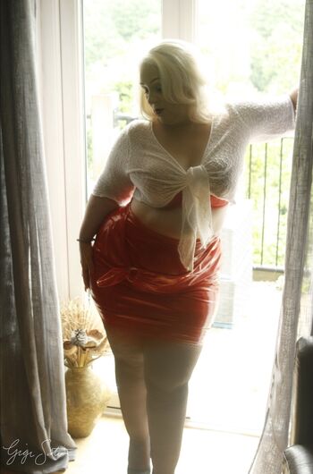 Gigi Satin