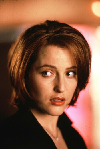 Gillian Anderson