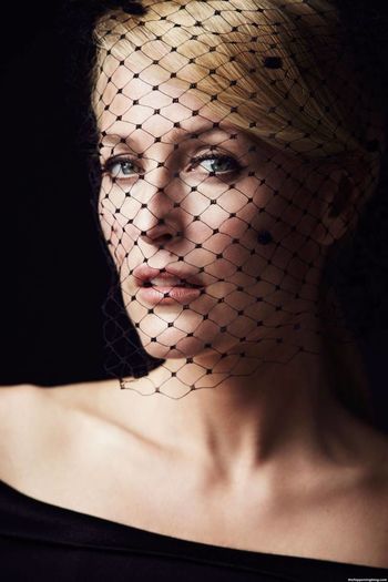 Gillian Anderson