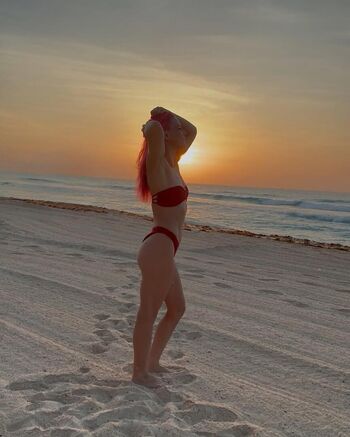 Gillian Robertson
