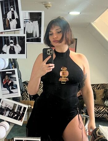 Gizzi Erskine