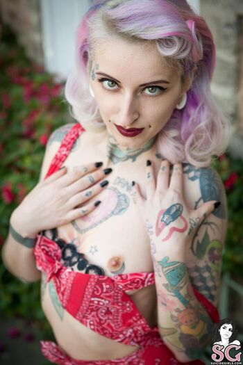 gladycesuicide