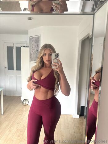 goddesshollyjones