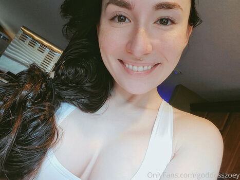 goddesszoey