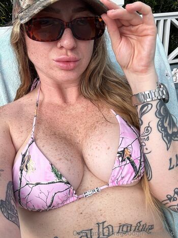 goodgirl.nextdoor