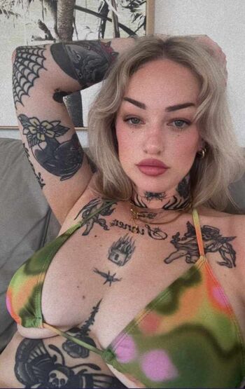 Goth Queen