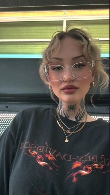 Goth Queen
