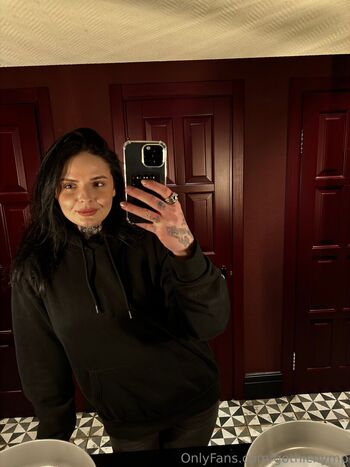 gothic_nymp